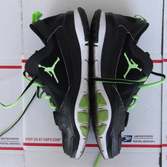 nike jordans mens size 8.5  580608-031 trunner dominate - Picture 11 of 15